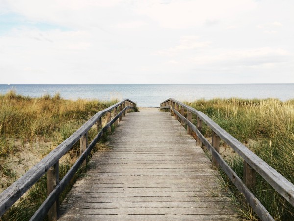 boardwalk to ocean | These Mindfulness Meditation Exercises Will Change Your Day