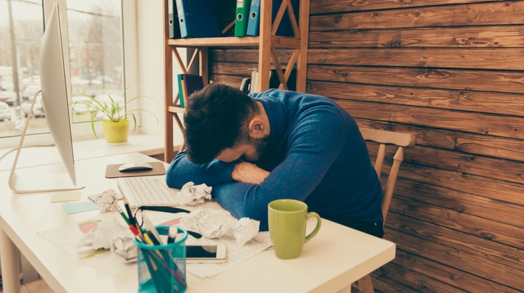 3 Ways Being Too Busy Hurts Your Productivity - Positive Routines