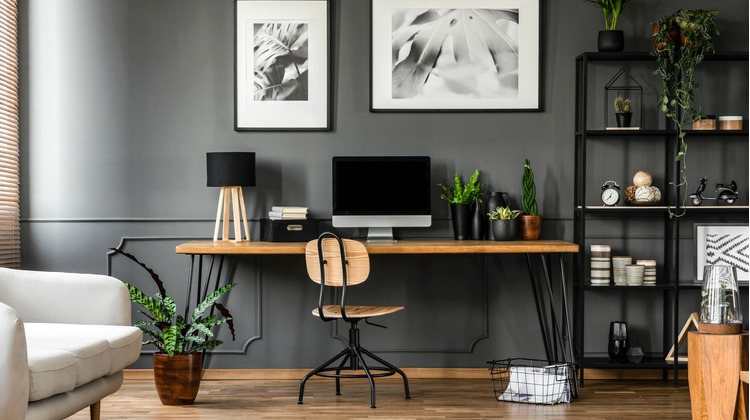 comfortable modern workspace | 7 Easy Ways to Create a Healthy Work Environment https://positiveroutines.com/work-environment-tips/