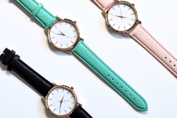 three analog wrist watches | How to Concentrate in a Digitally Distracting World https://positiveroutines.com/how-to-concentrate/
